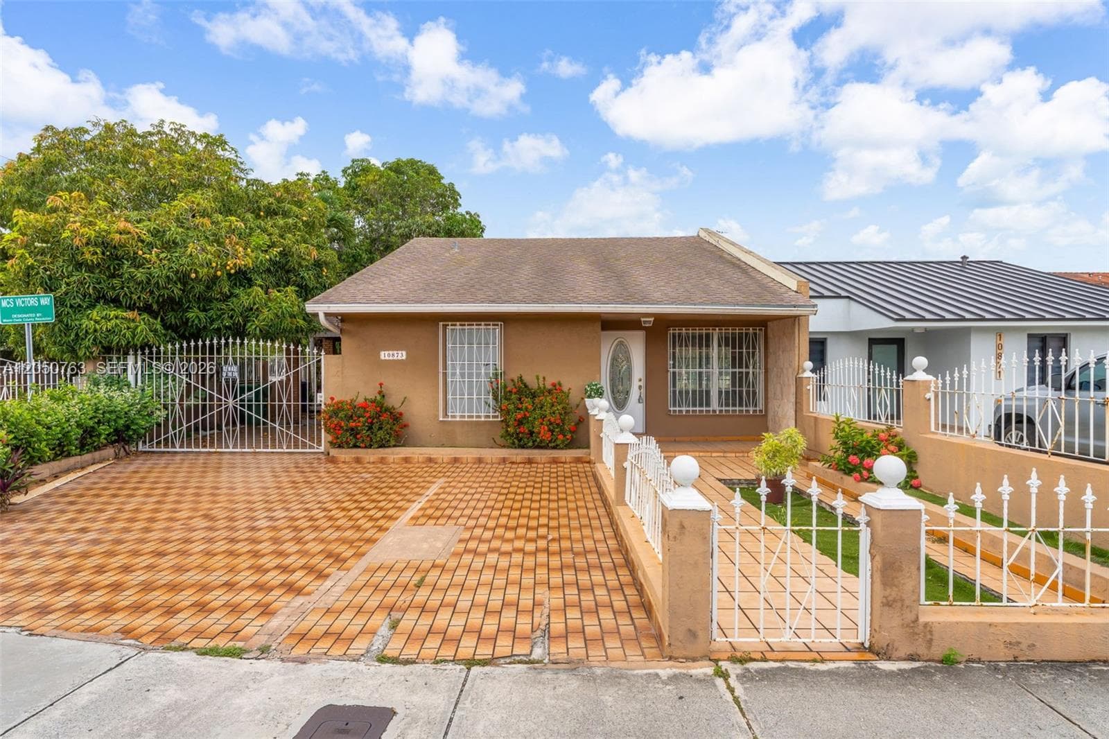Condominium at 10873 NW 1st Ln # 10873, Miami FL 33172