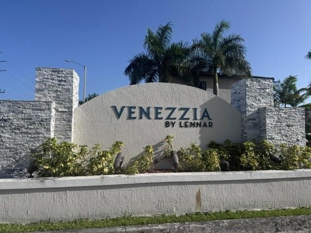Townhouse at 14852 SW 183rd Ter, Miami FL 33187
