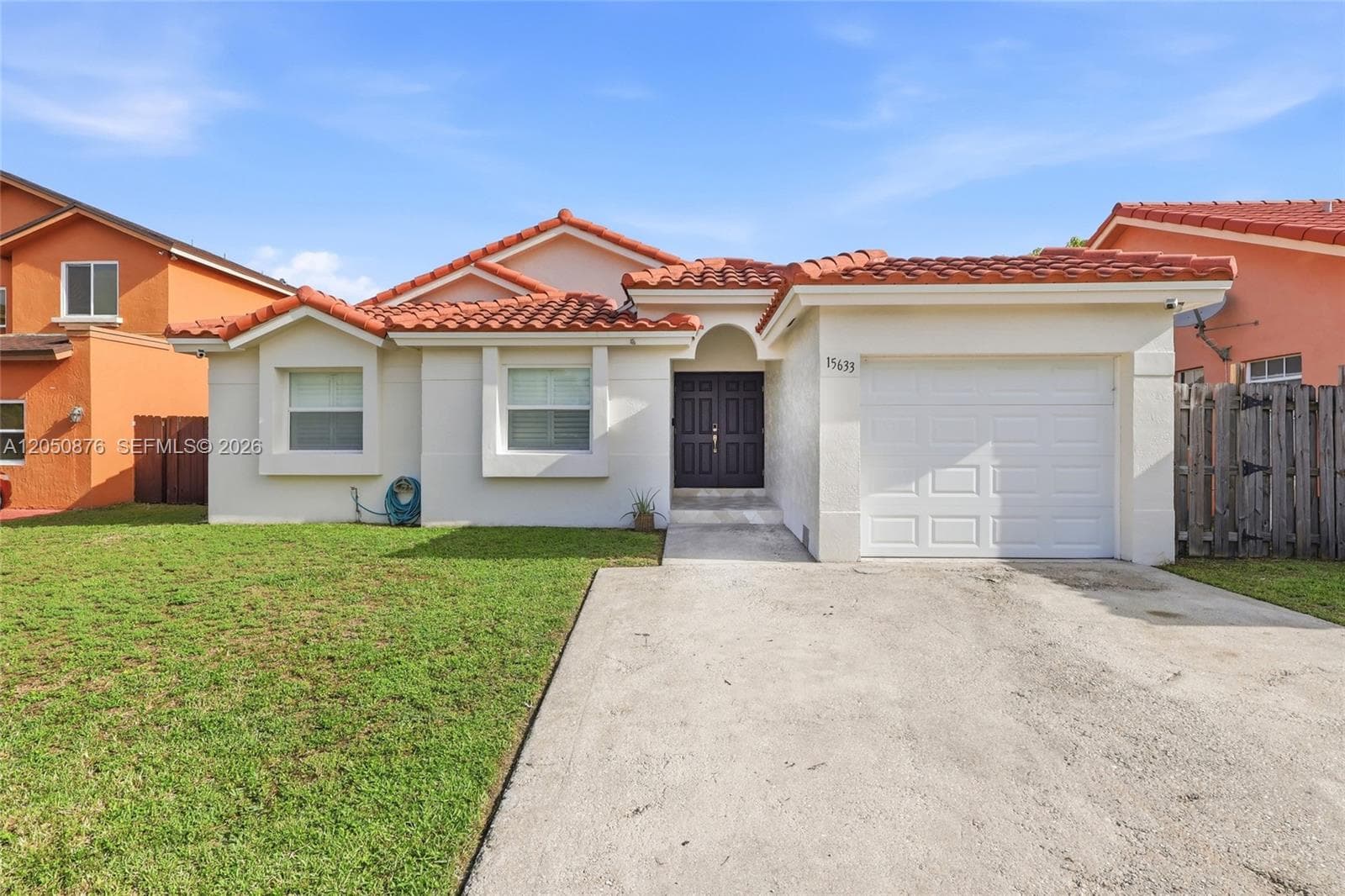 Single Family Residence at 15633 SW 61st Ter, Miami FL 33193