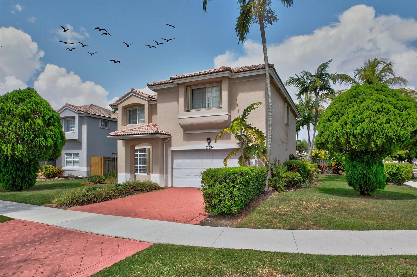 Single Family Residence at 10334 SW 164th Place, Miami FL 33196