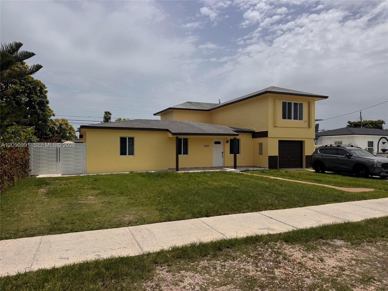 Single Family Residence at 7400 SW 39th St # 1, Miami FL 33155