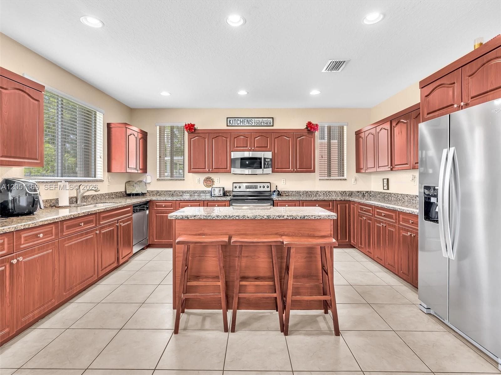 Single Family Residence at 912 NW 204th St, Miami Gardens FL 33169