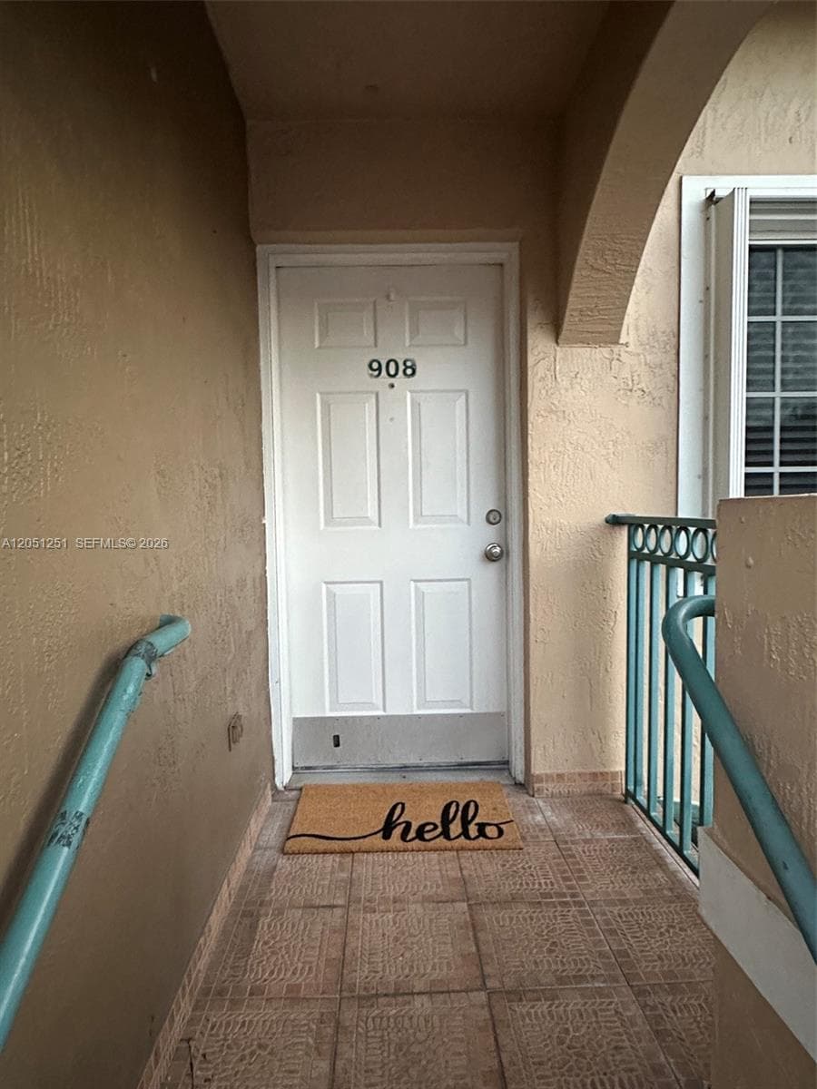 Condominium at 6466 SW 130th Pl # 908, Miami FL 33183