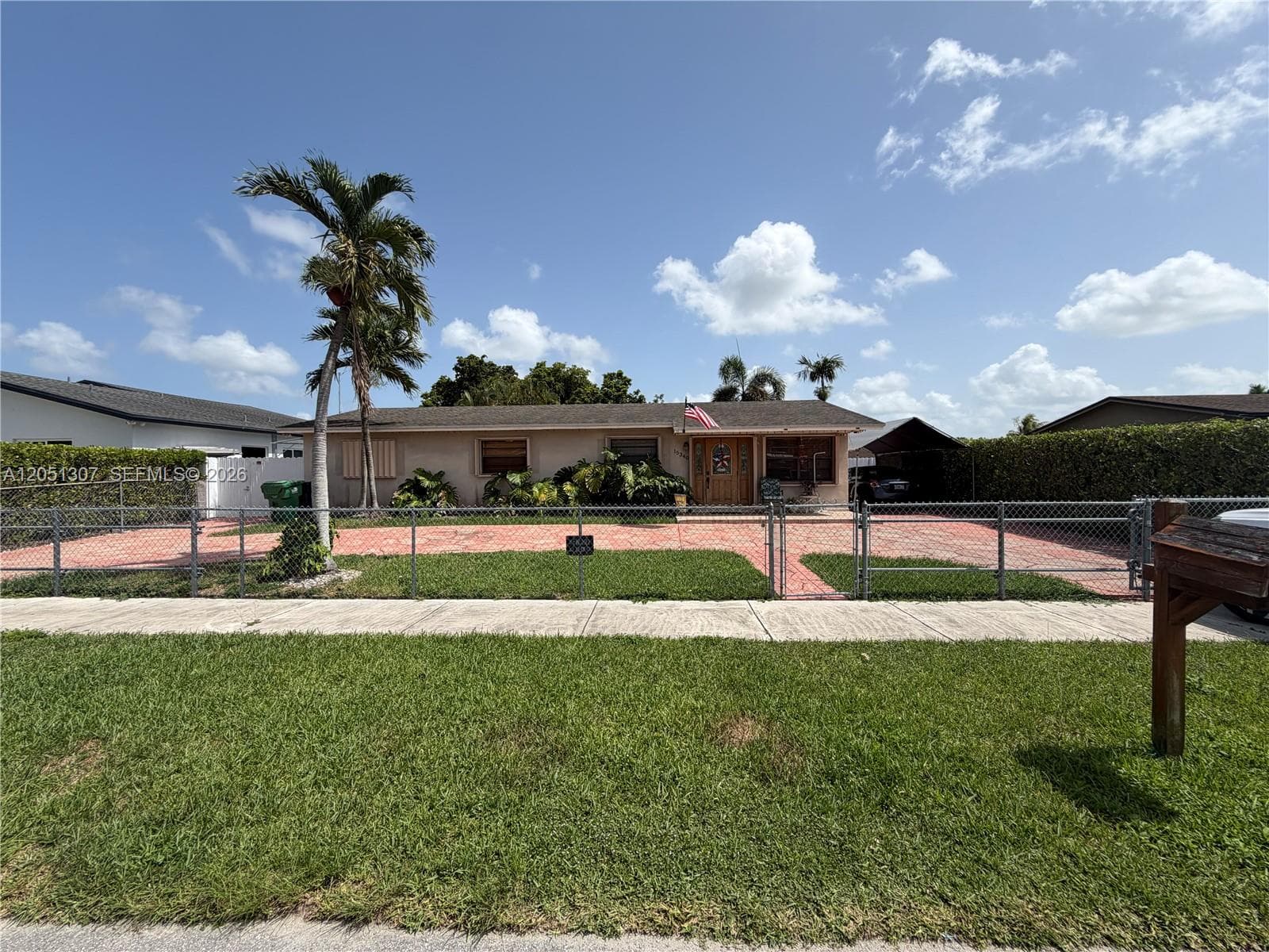Single Family Residence at 15340 SW 305th St, Homestead FL 33033