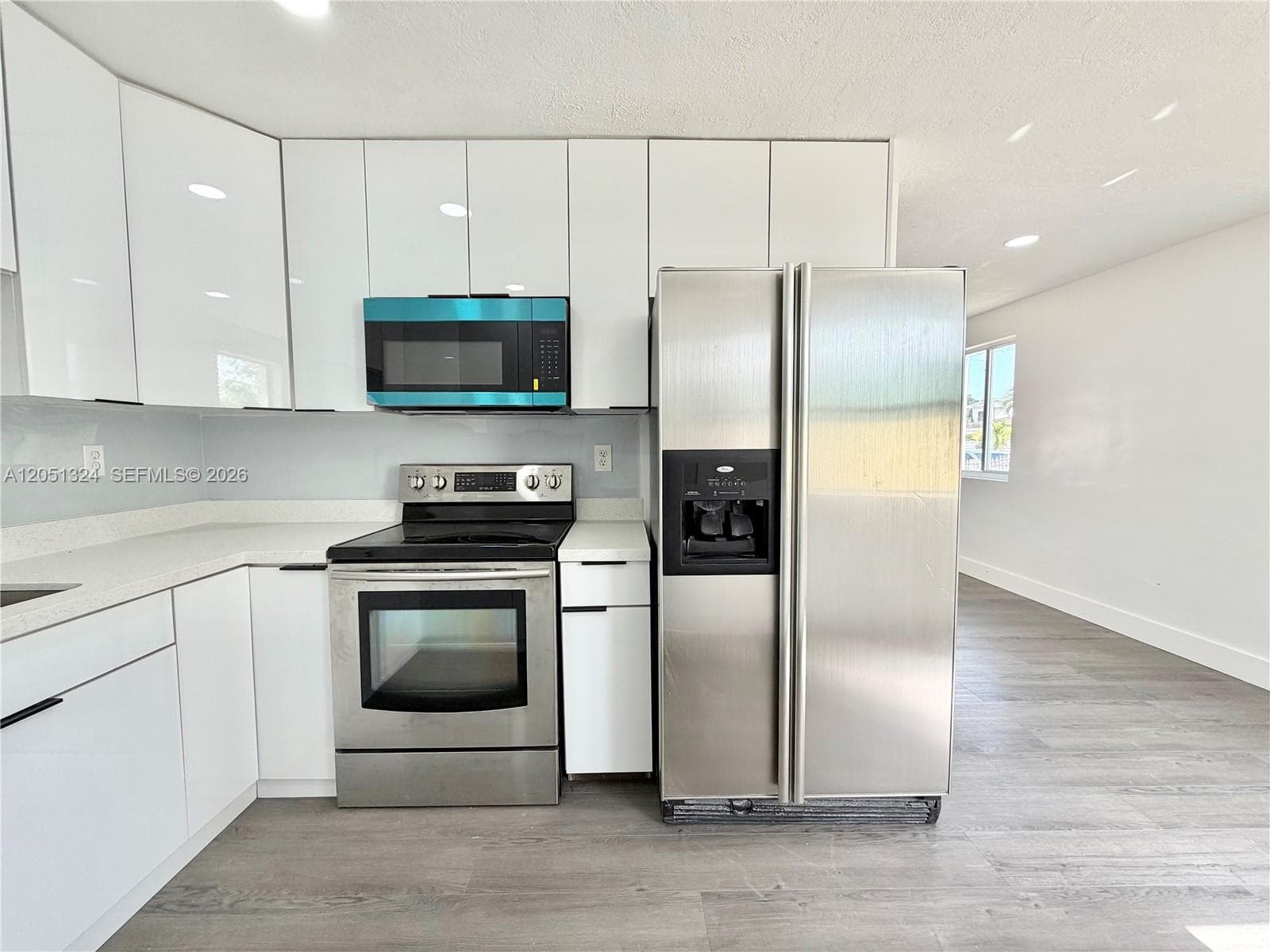Single Family Residence at 685 SE Park Dr, Hialeah FL 33010