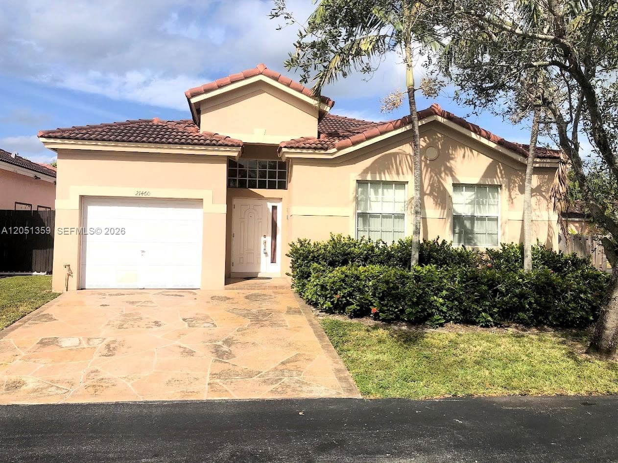 Single Family Residence at 21460 SW 90th Ct, Cutler Bay FL 33189