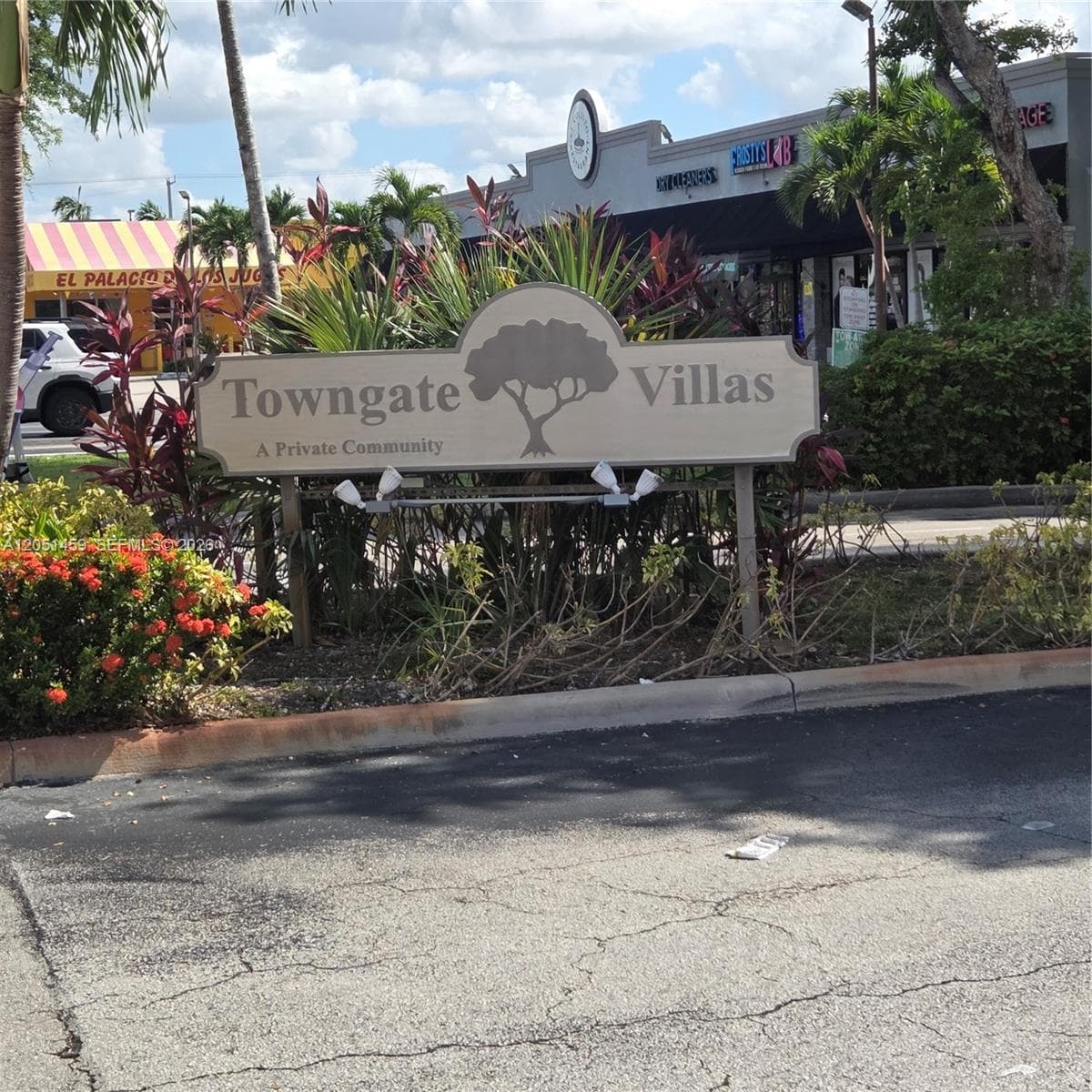 Townhouse at 7412 SW 105th Pl # 0, Miami FL 33173