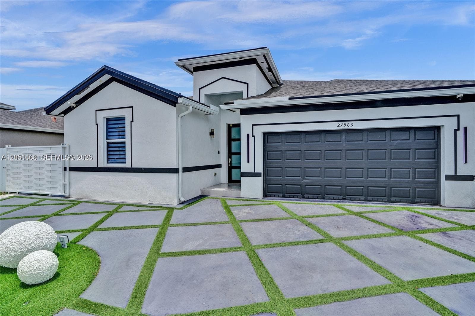 Single Family Residence at 27563 SW 133rd Ave, Homestead FL 33032