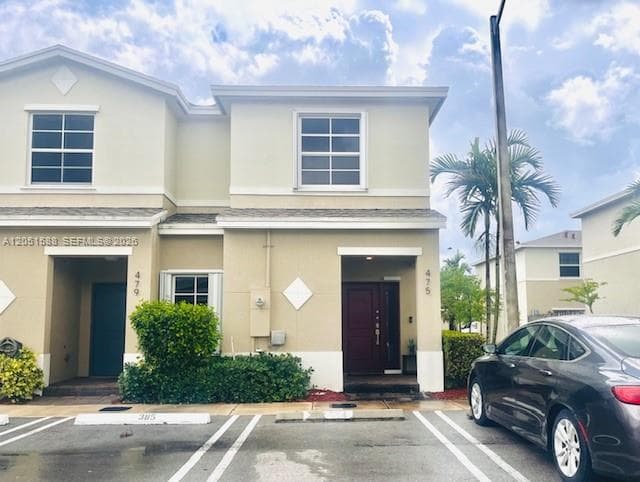 Townhouse at 475 NE 5th Ln, Florida City FL 33034