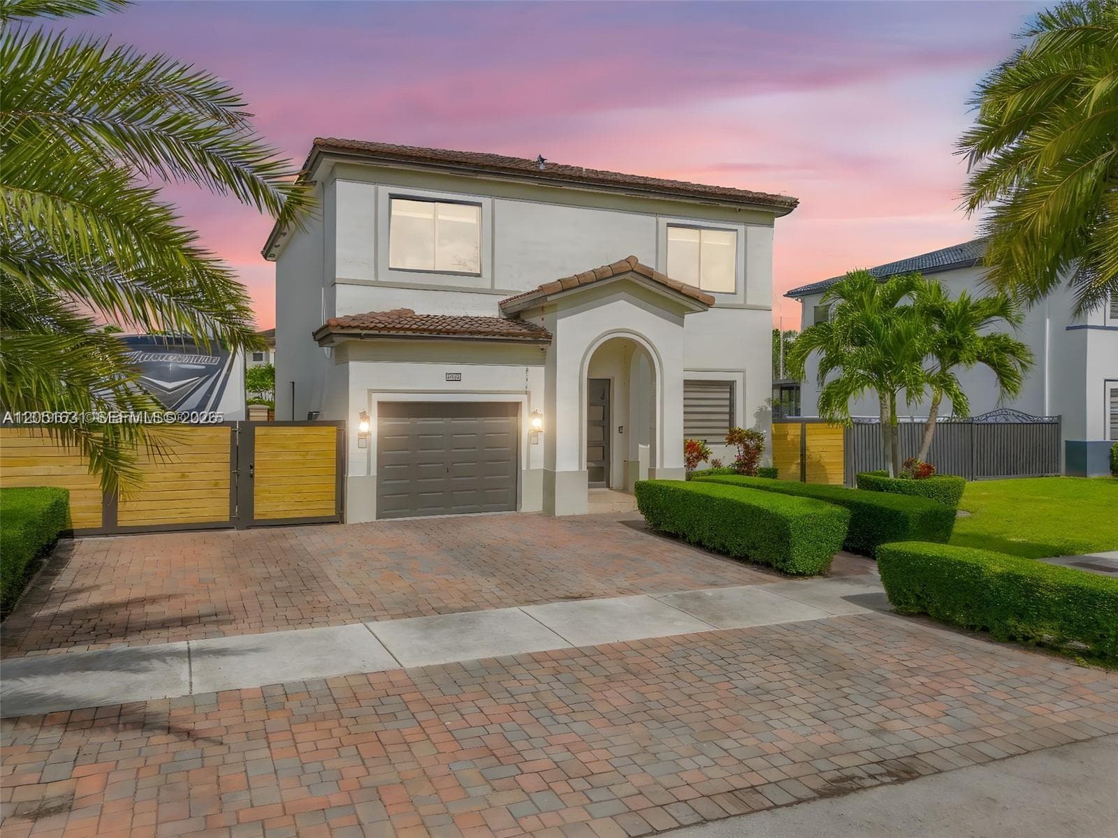 Single Family Residence at 27260 SW 136th Path, Homestead FL 33032