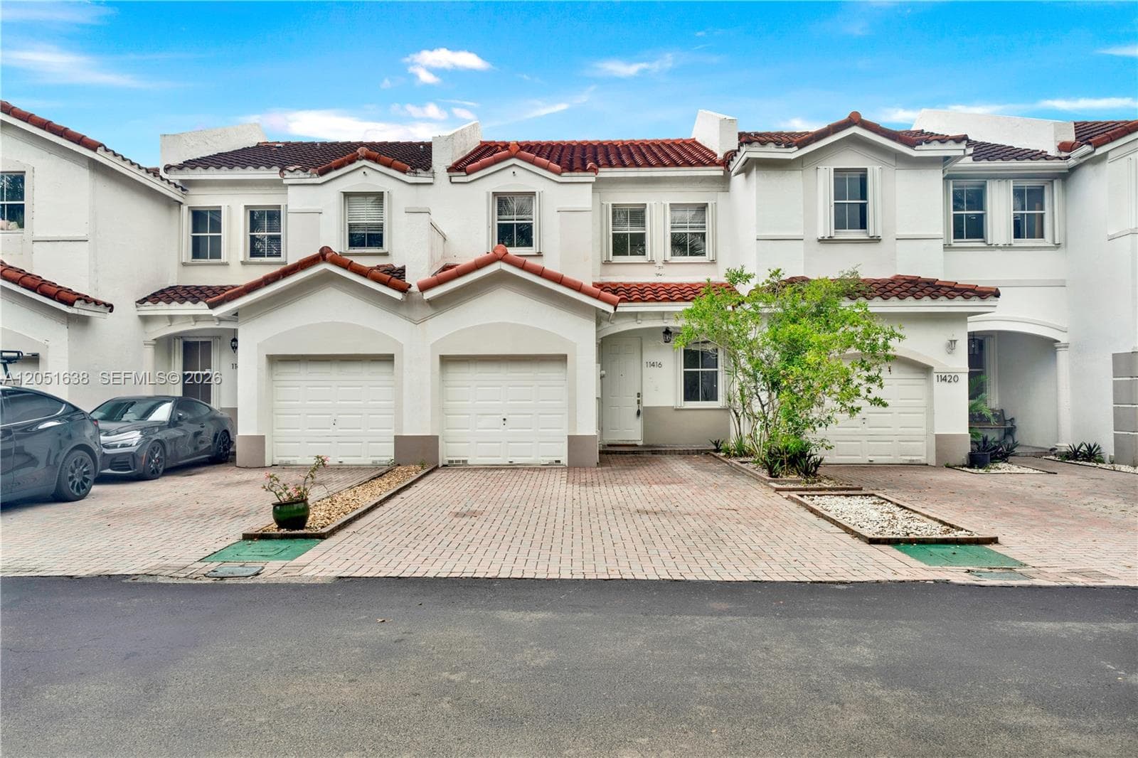 Townhouse at 11416 NW 43rd Ter, Doral FL 33178