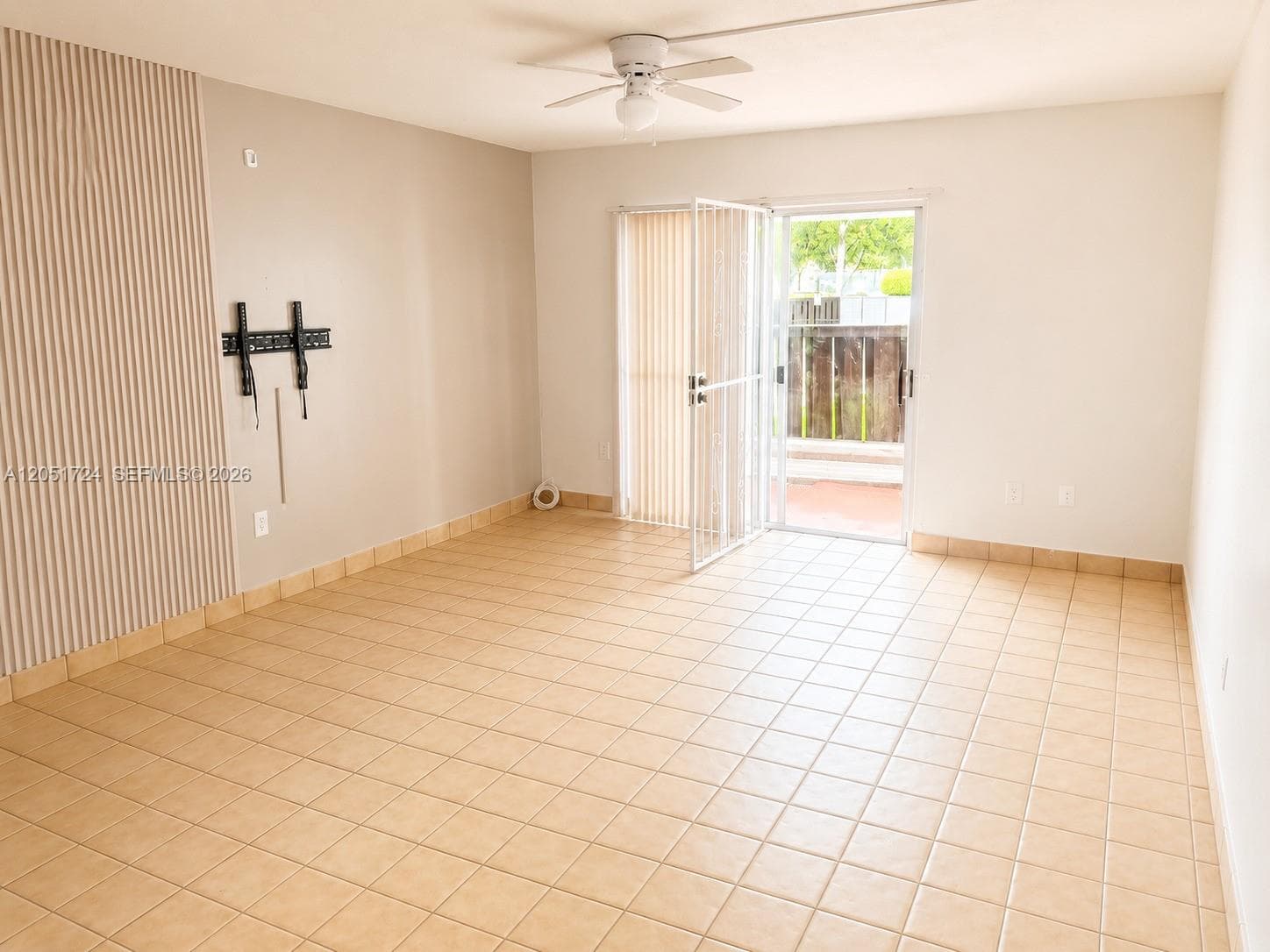 Multi Family at Miami, FL, 33176