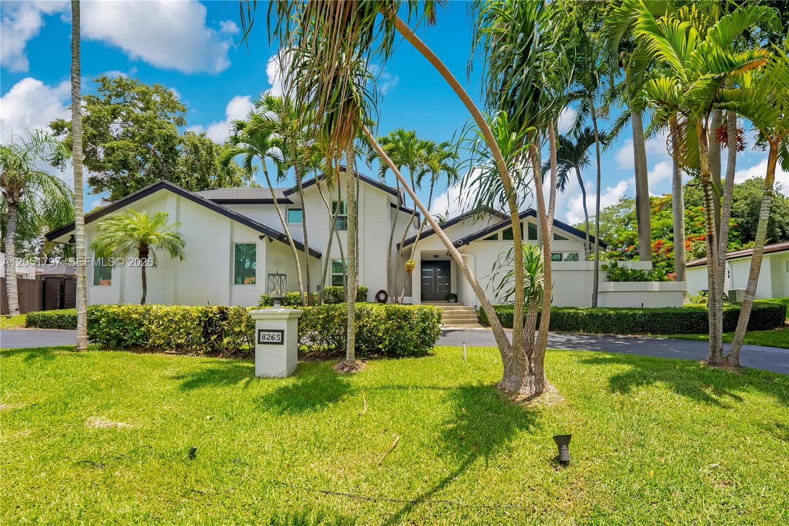 Single Family Residence at 8265 SW 176th Ter, Palmetto Bay FL 33157