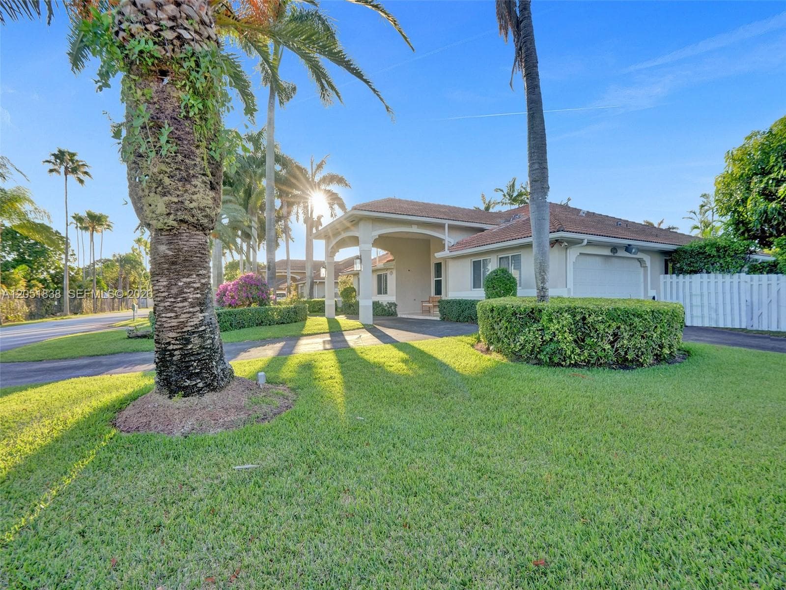 Single Family Residence at 12401 SW 77th St # 12401, Miami FL 33183