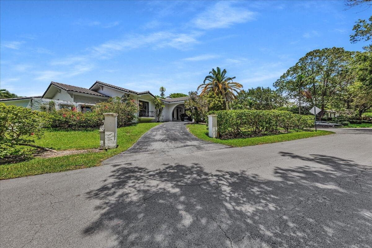 Single Family Residence at 5901 SW 136th Street, Pinecrest FL 33156