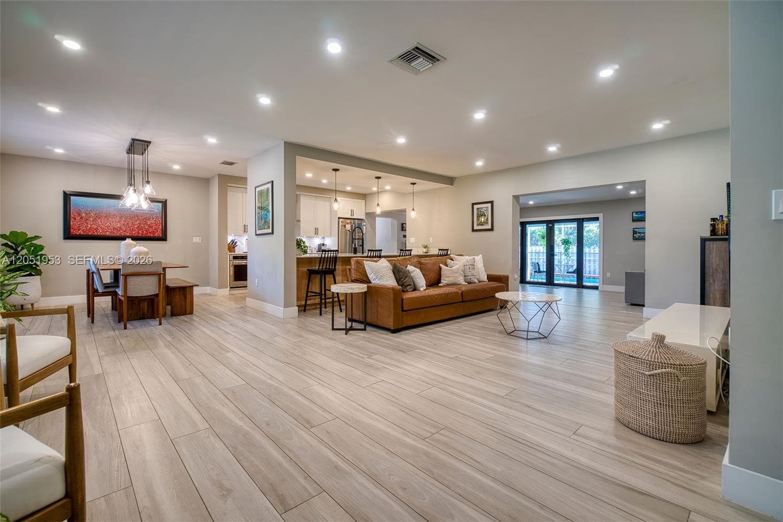 Single Family Residence at 9801 SW 73rd Ct, Pinecrest FL 33156