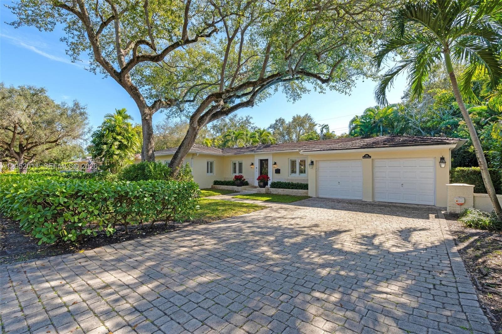 Single Family Residence at 168 Morningside Dr, Coral Gables FL 33133