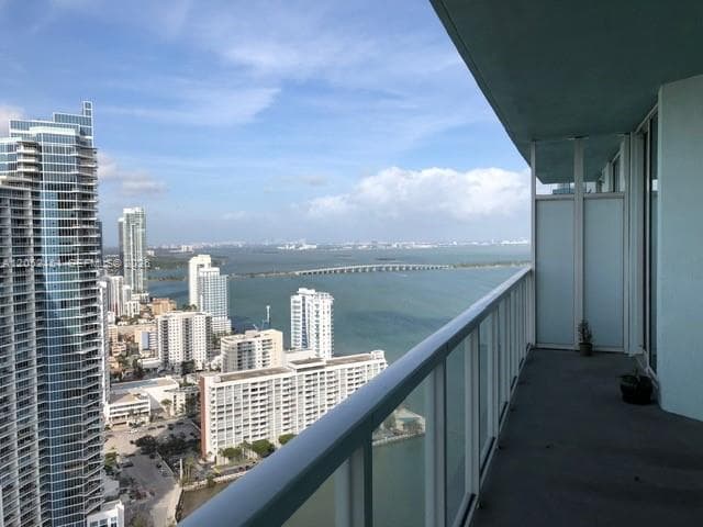 Condominium at 1900 N Bayshore Dr # 3814, Miami FL 33132