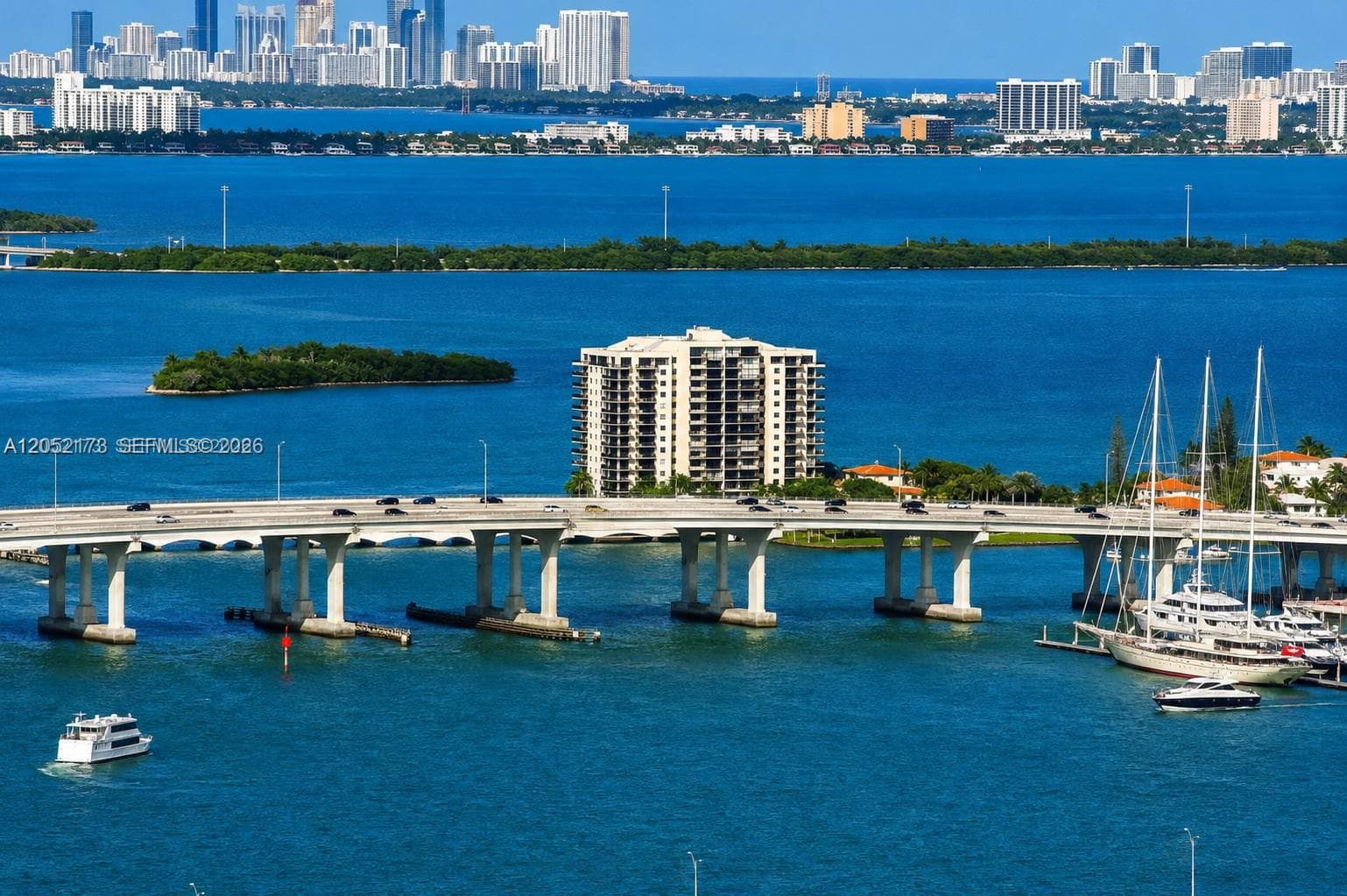 Condominium at 300 S Biscayne Blvd # 3511, Miami FL 33131
