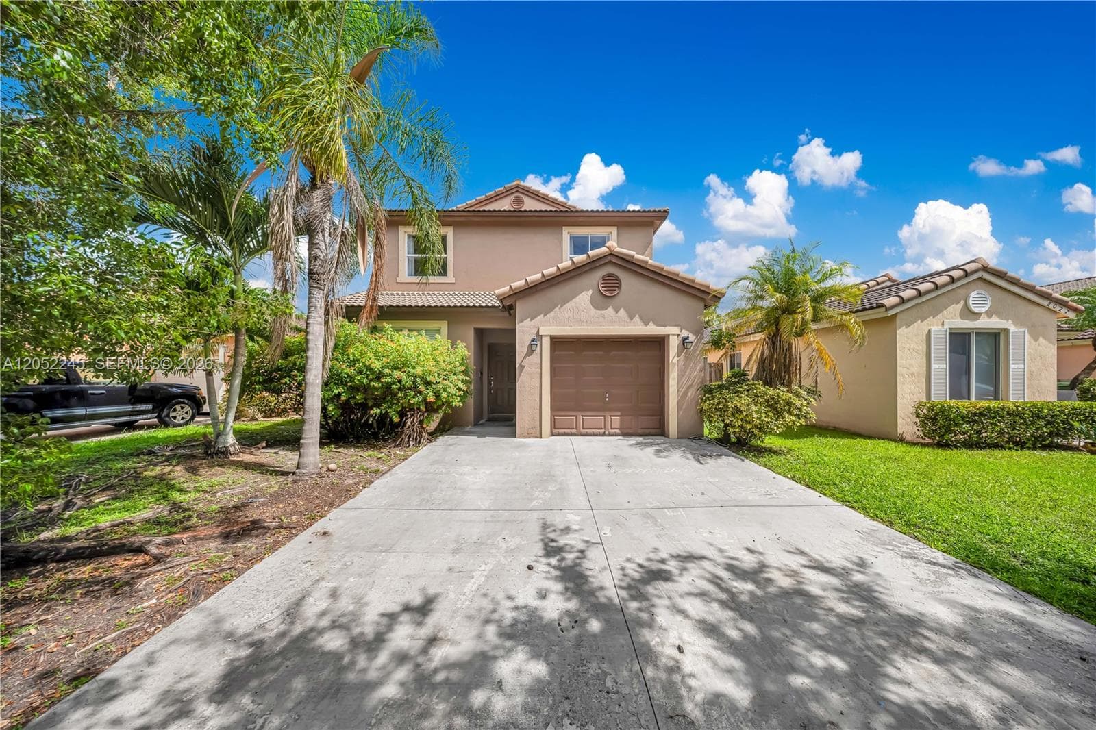 Single Family Residence at 2019 SE 13th St, Homestead FL 33035