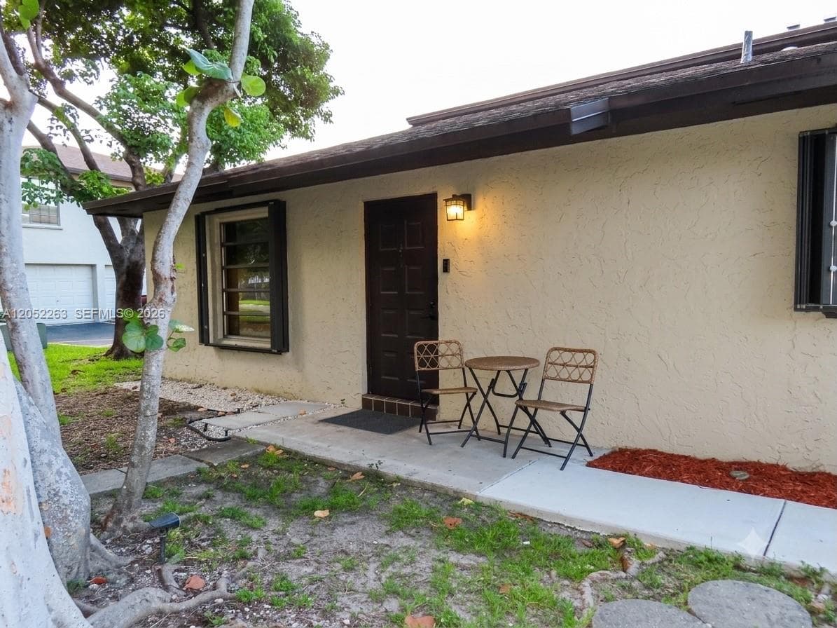 Condominium at 13964 SW 46th Ter # 141, Miami FL 33175