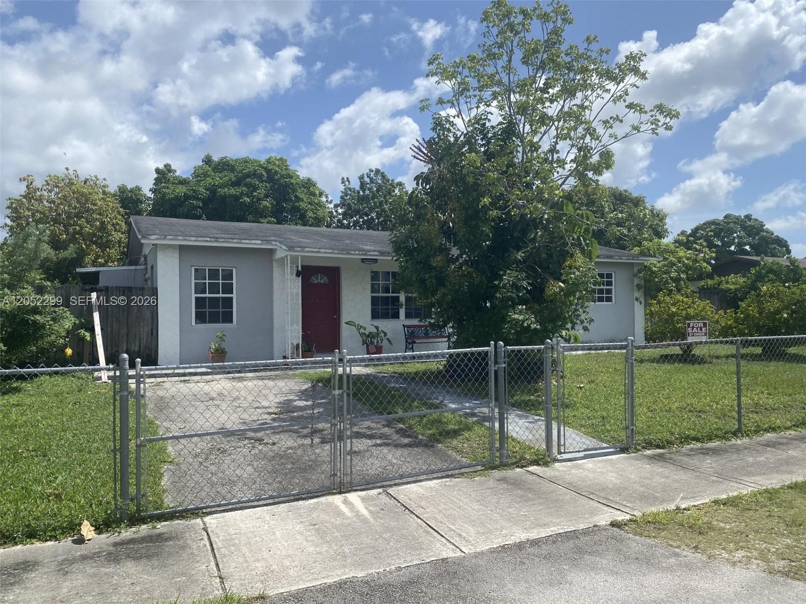 Single Family Residence at 15061 SW 299th St, Homestead FL 33033