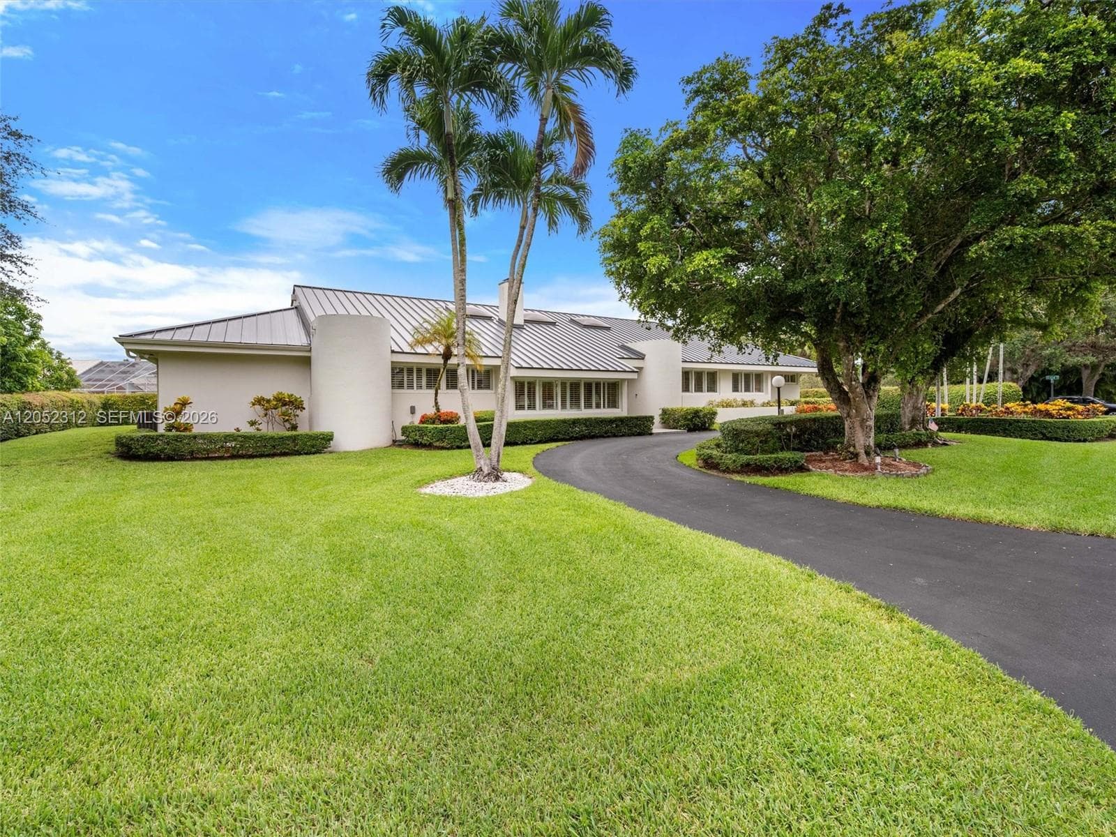 Single Family Residence at 10321 SW 89th Ave, Miami FL 33176