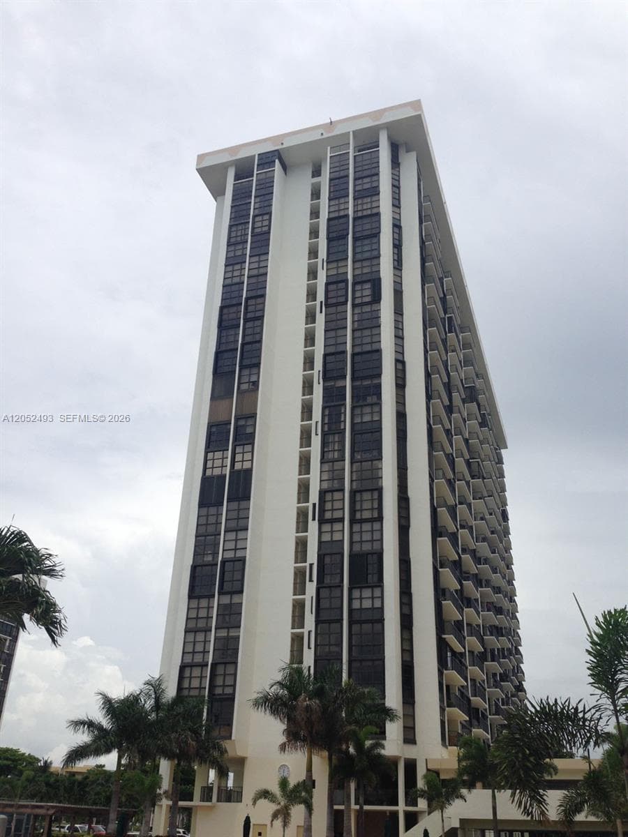 Condominium at 1901 Brickell Ave # B504, Miami FL 33129