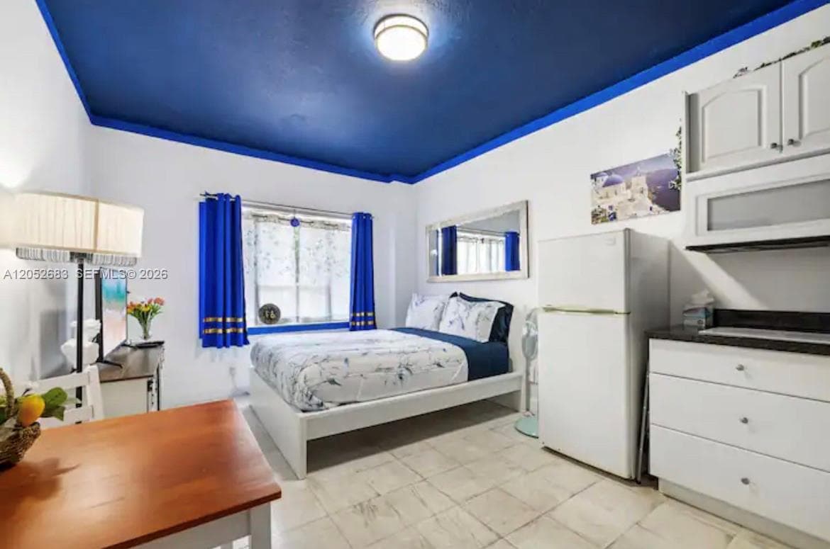 Condominium at 255 W 24th St # 302, Miami Beach FL 33140