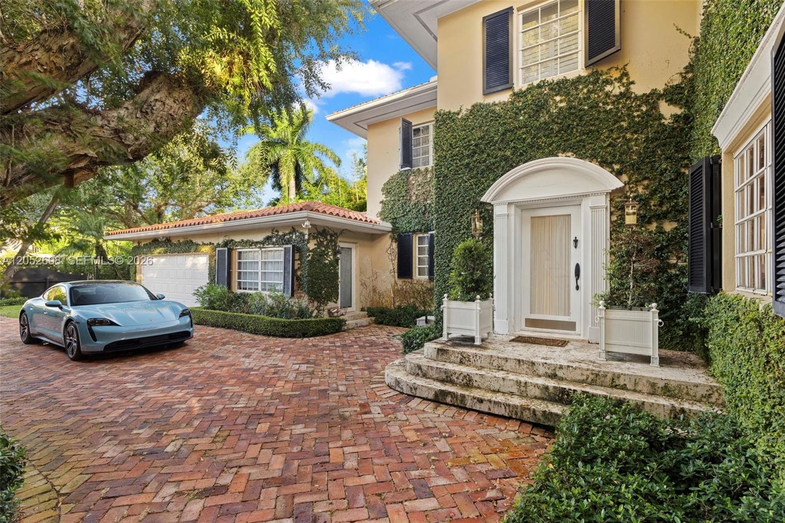 Single Family Residence at Miami Beach, FL, 33139