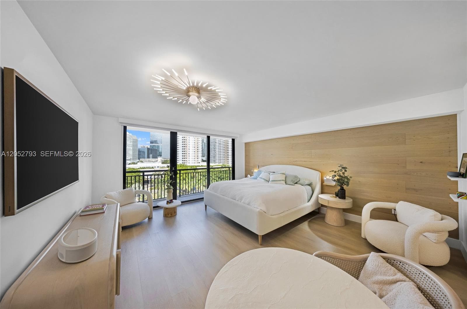 Condominium at 540 Brickell Key Dr # 809, Miami FL 33131