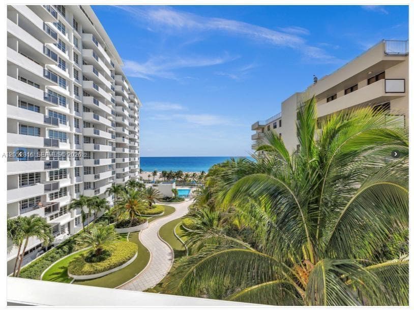 Condominium at 100 Lincoln Rd # 721, Miami Beach FL 33139