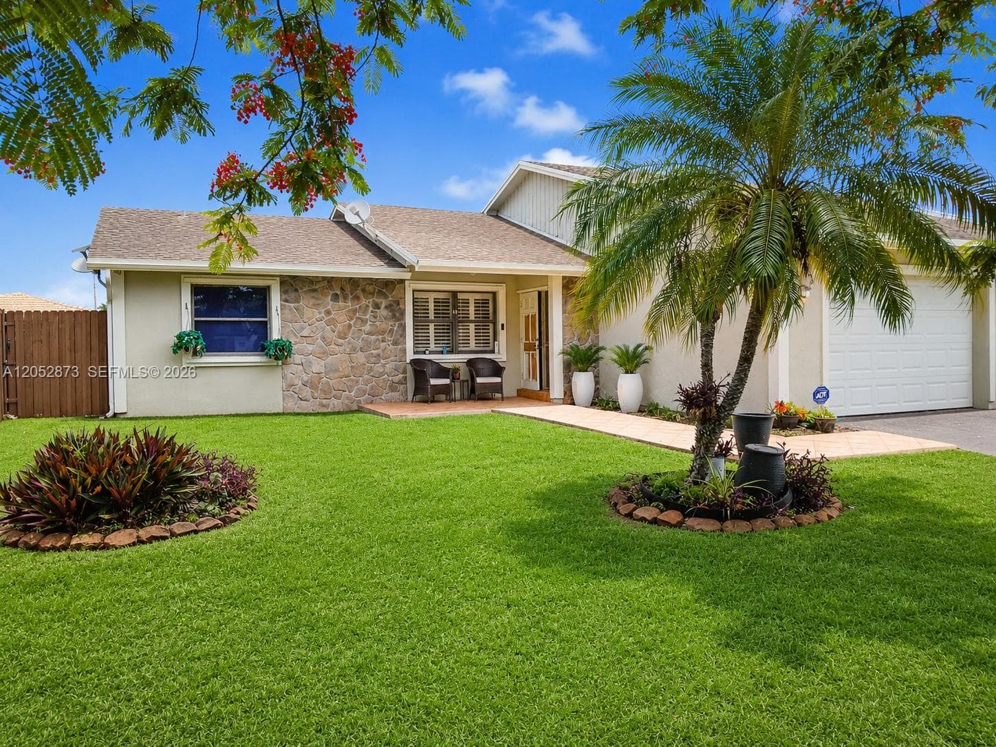 Single Family Residence at 1305 N Fieldlark Ln, Homestead FL 33035