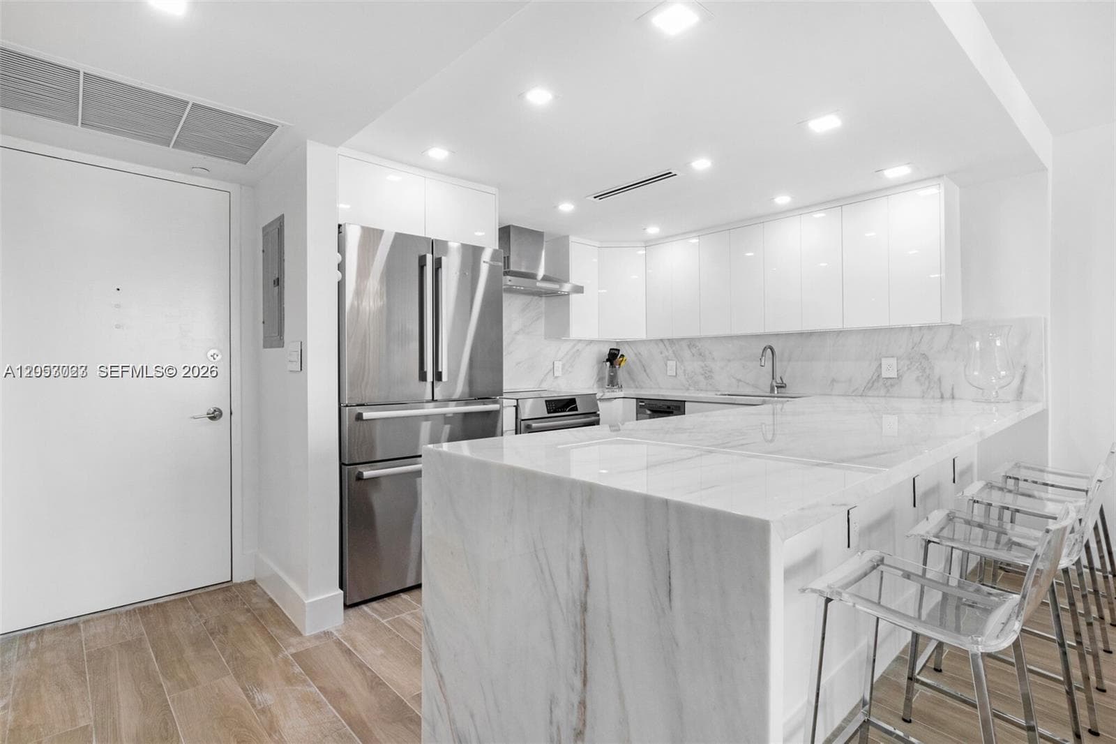 Condominium at 5701 Collins Ave # 1707, Miami Beach FL 33140