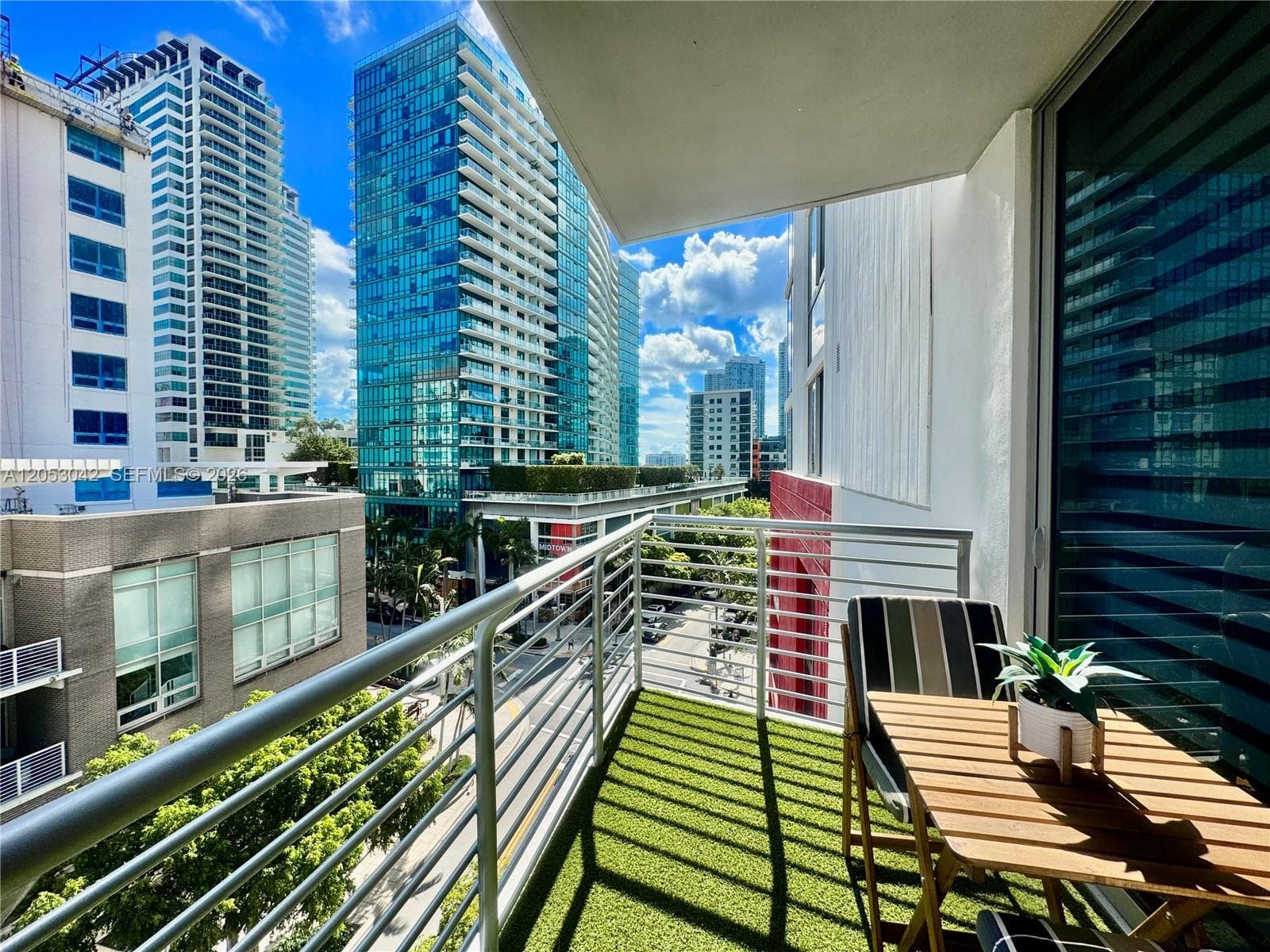 Condominium at 90 NE 32 ST # 613, Miami FL 33137
