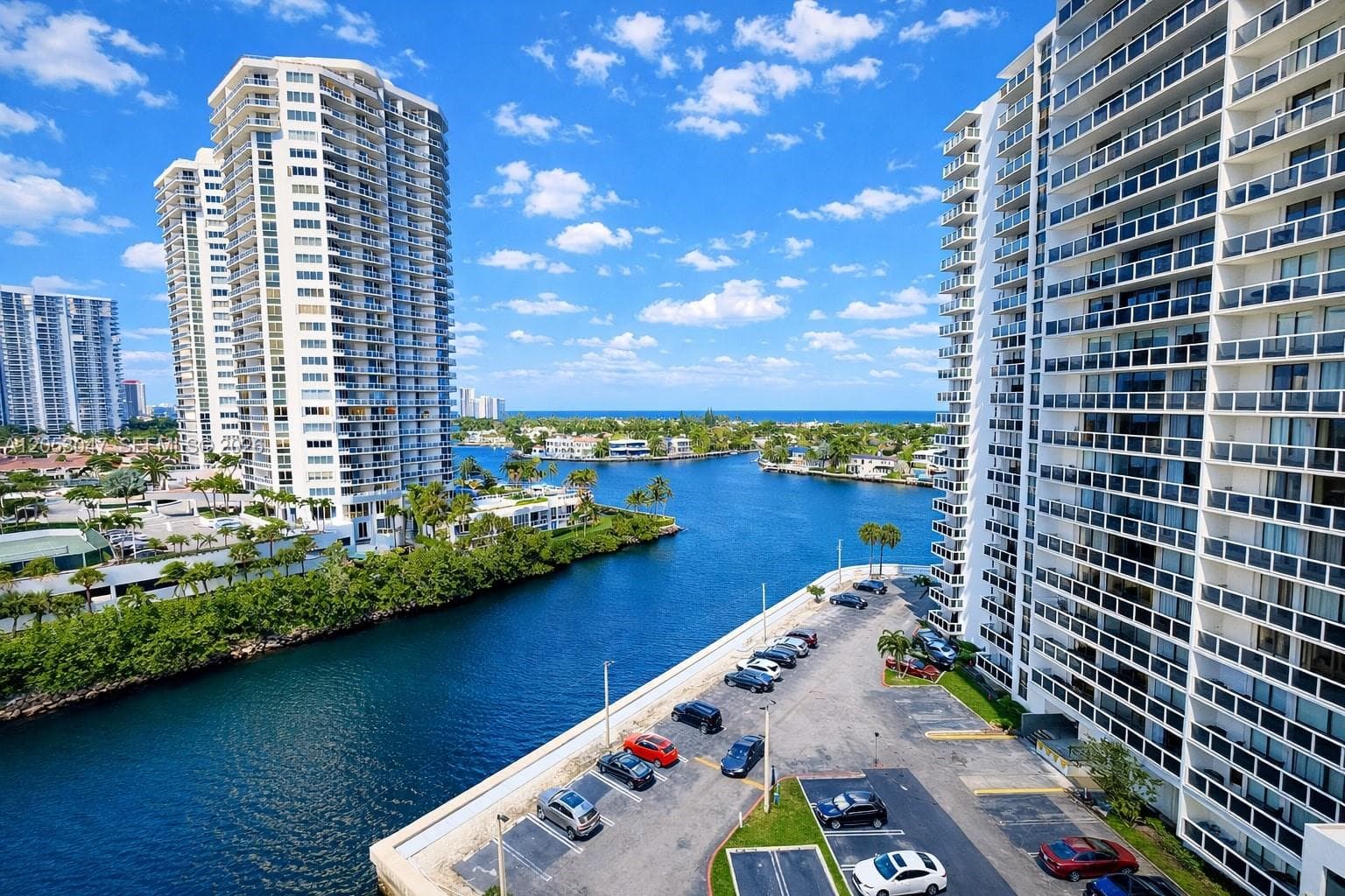 Condominium at 20505 E Country Club Dr # 1033, Aventura FL 33180