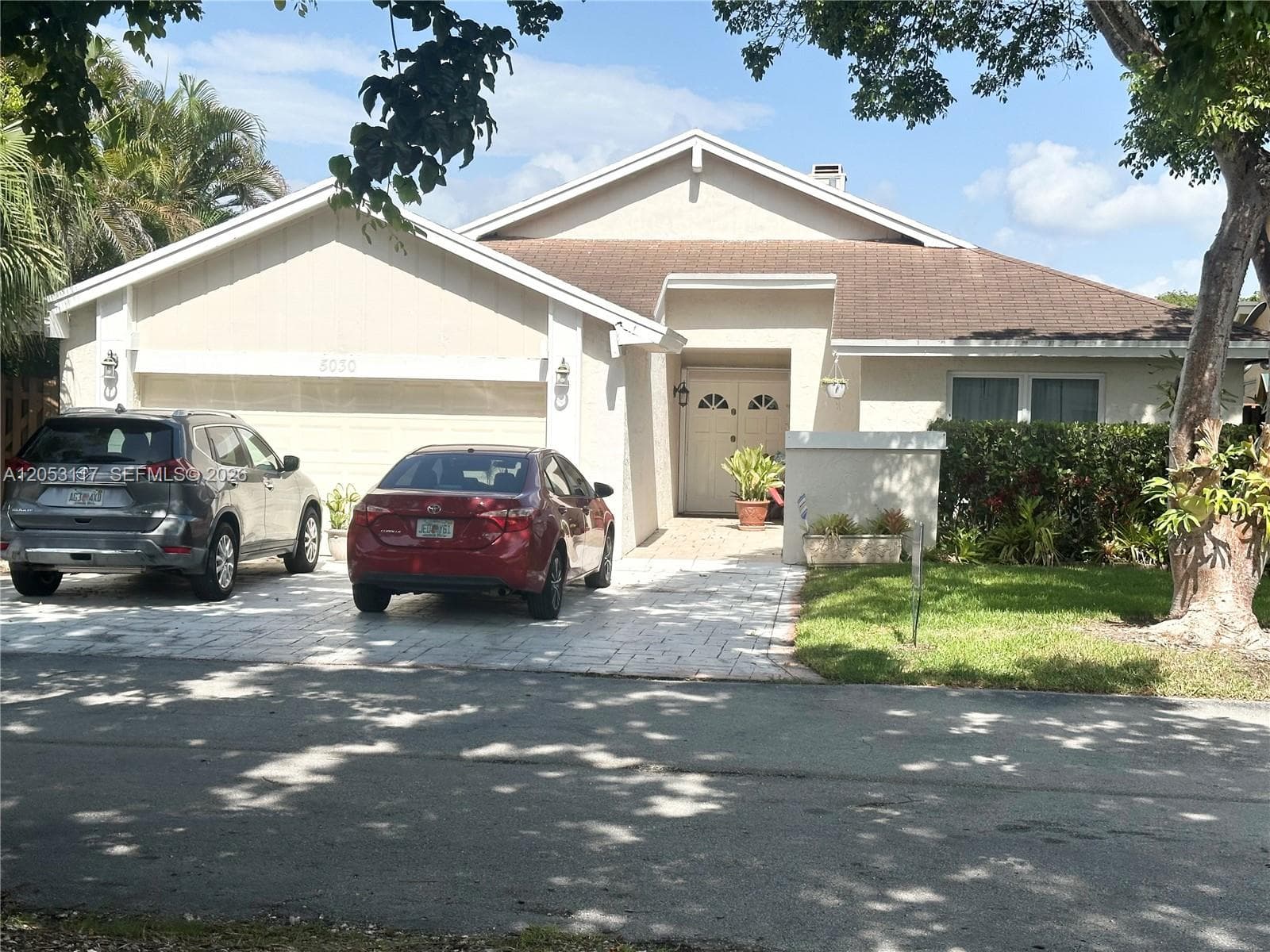 Single Family Residence at 5030 SW 149th Pl, Miami FL 33185