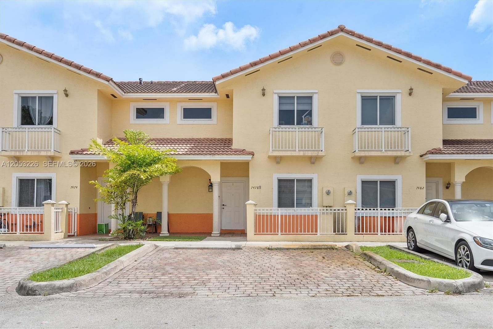 Townhouse at 7478 NW 180th Ter, Hialeah FL 33015