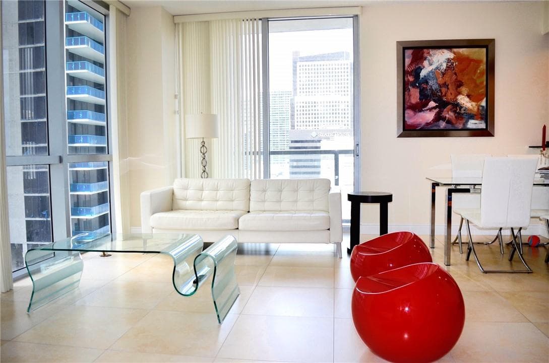 Condominium at 1060 Brickell Avenue # 1617, Miami FL 33131