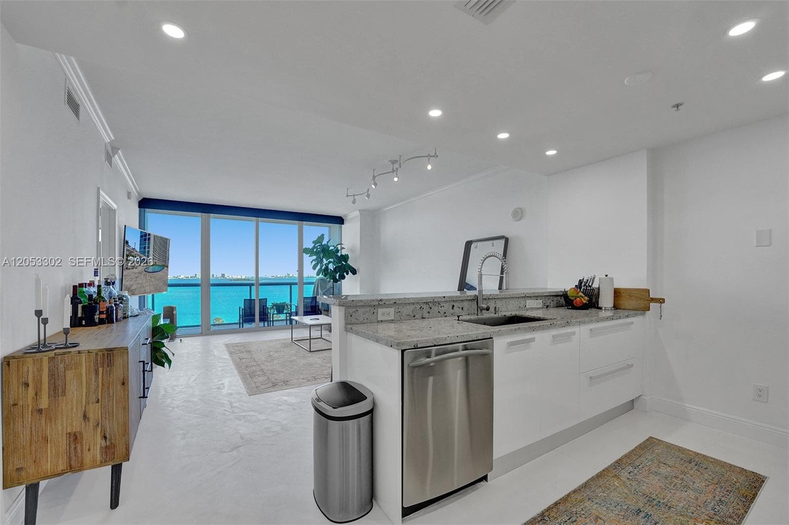 Condominium at 601 NE 36th St # 811, Miami FL 33137