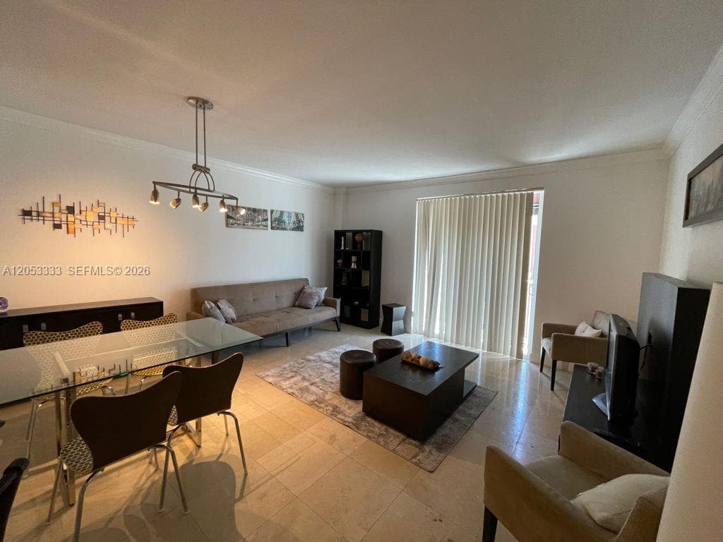 Condominium at 7275 SW 89th St # B522, Miami FL 33156