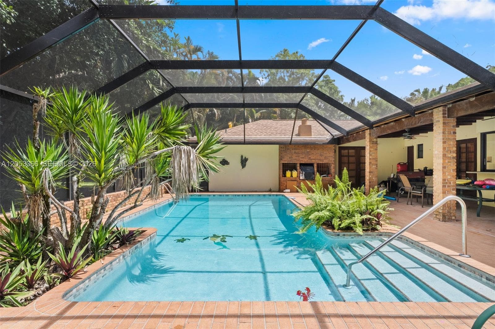 Single Family Residence at 11440 SW 94th Ave, Miami FL 33176