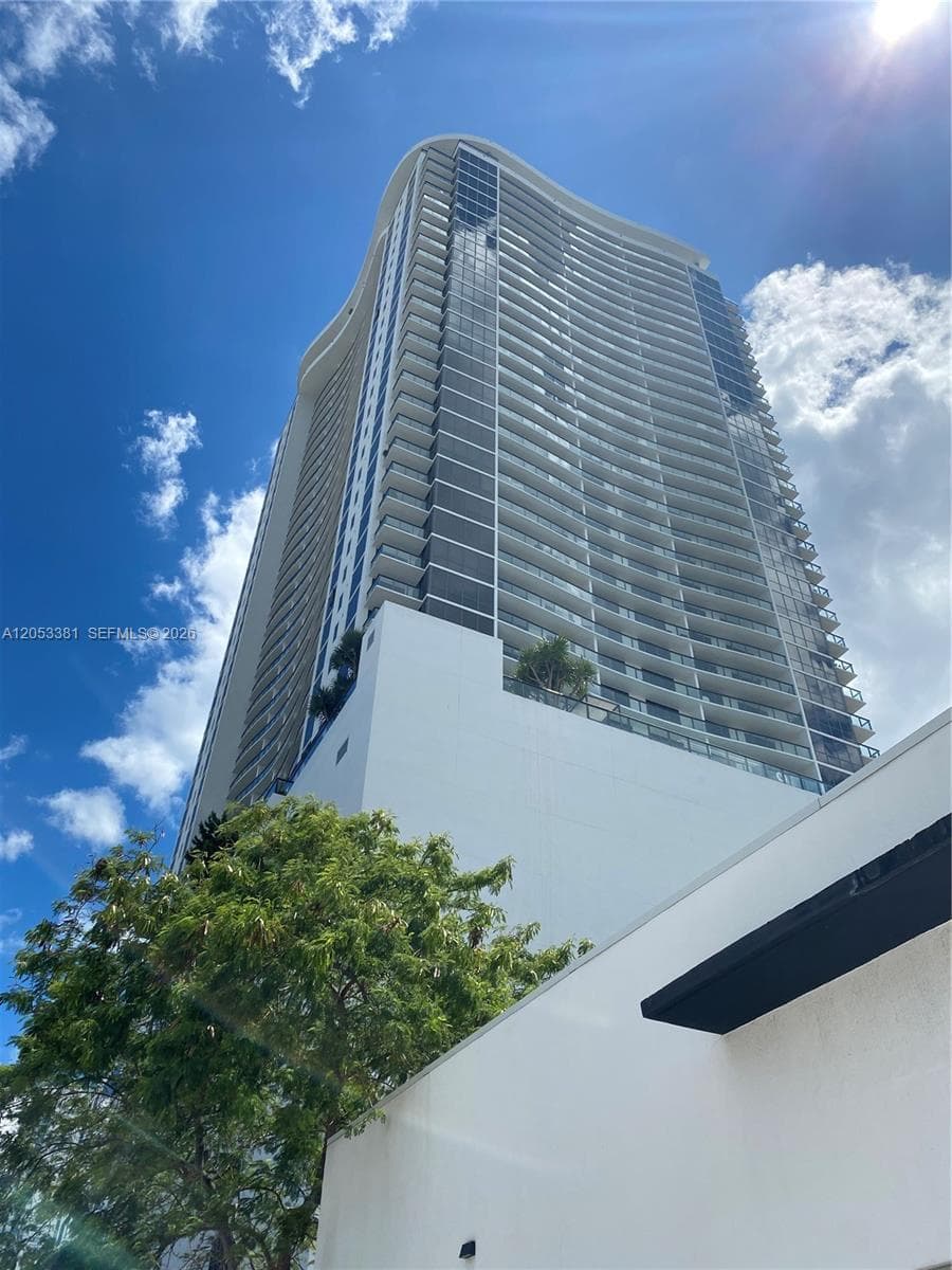 Condominium at 1600 NE 1st Ave # 1711, Miami FL 33132