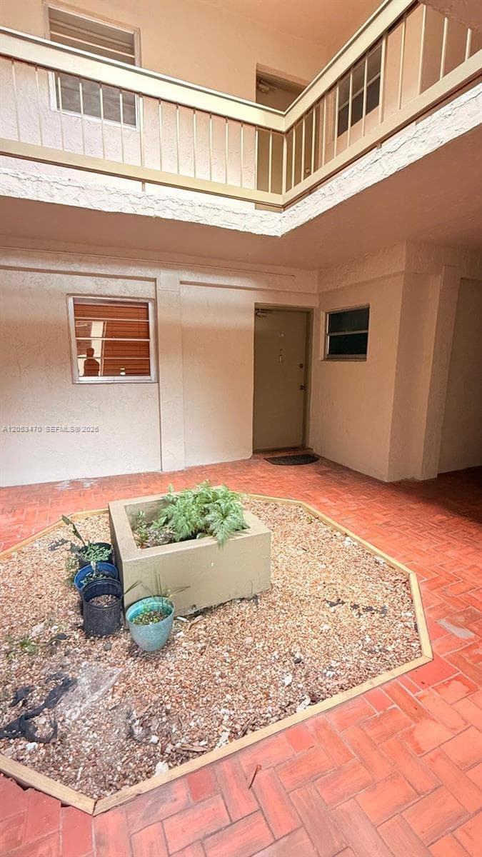 Condominium at 9360 SW 87th Ave # N5, Miami FL 33176