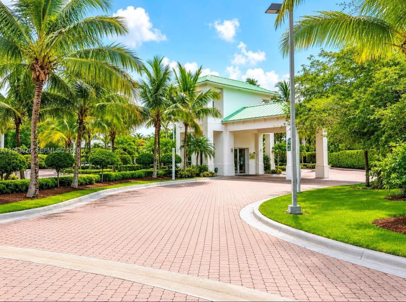 Hotel/Motel at 5300 NW 87th Ave # 915, Doral FL 33178