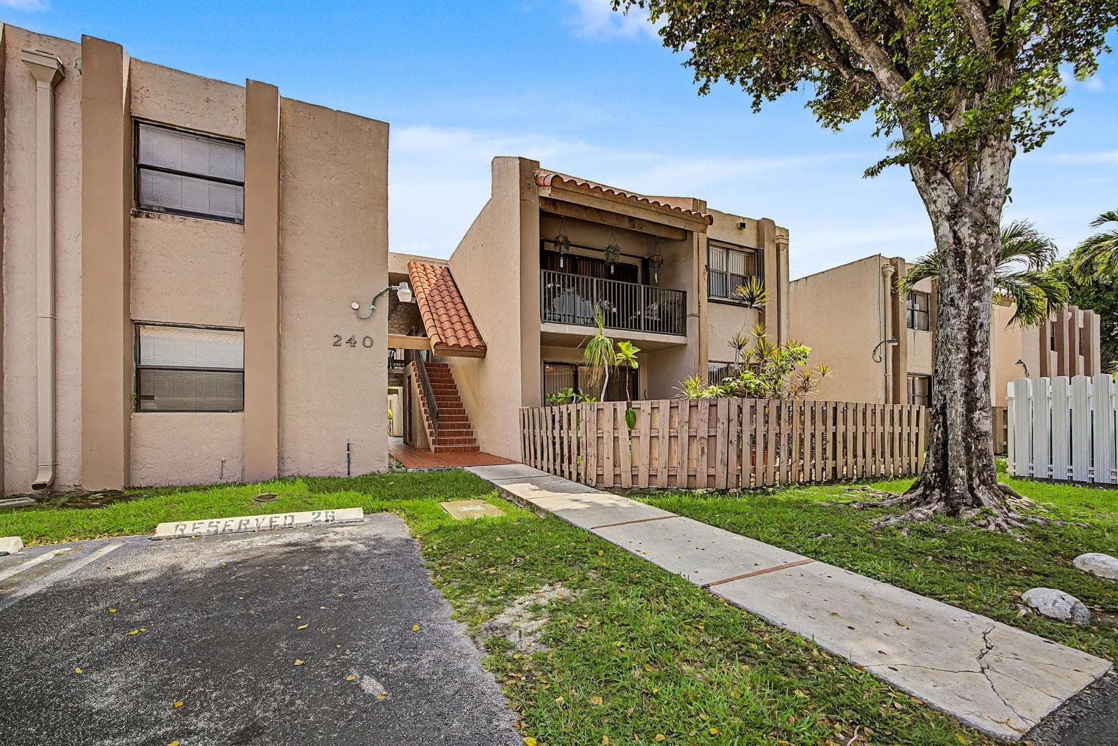 Condominium at 240 W Park Drive # 4, Miami FL 33172