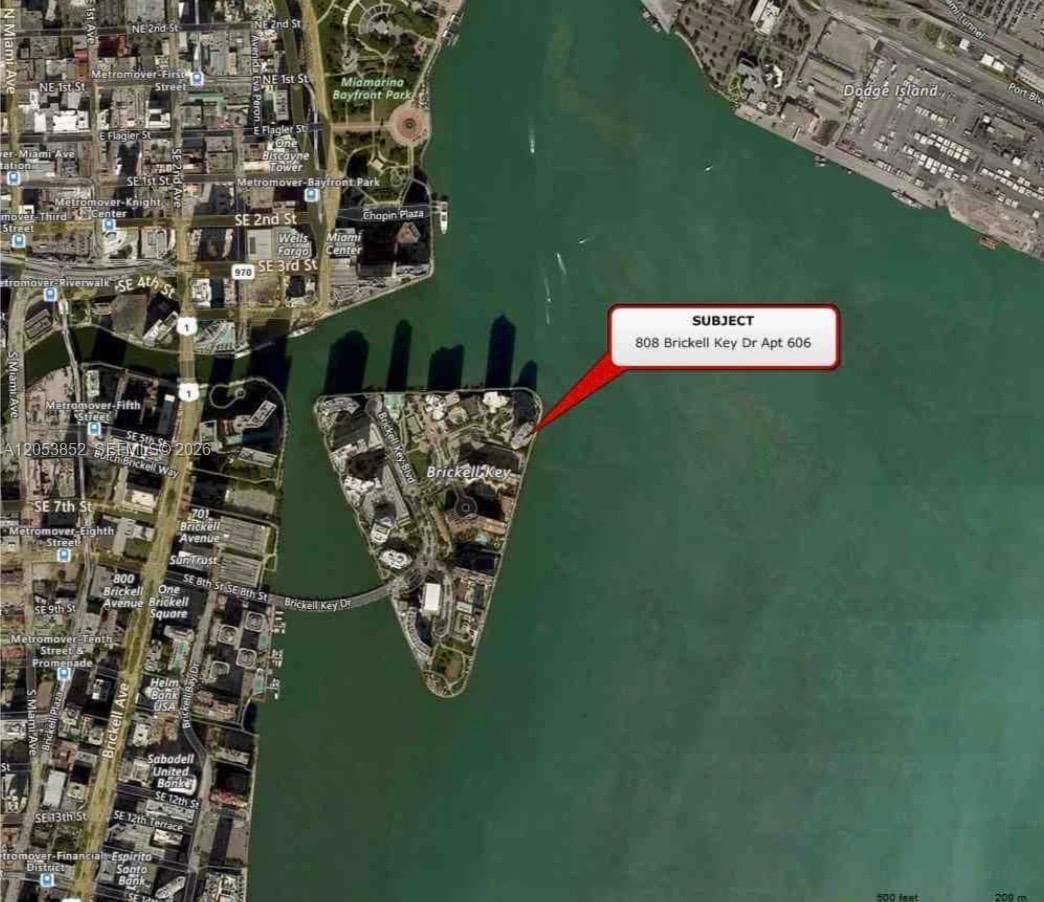 Condominium at 808 Brickell Key Dr # 606, Miami FL 33131