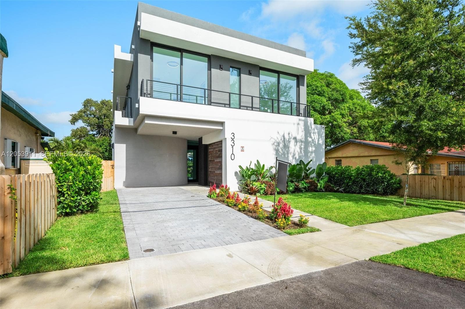 Single Family Residence at 3310 Elizabeth St, Miami FL 33133