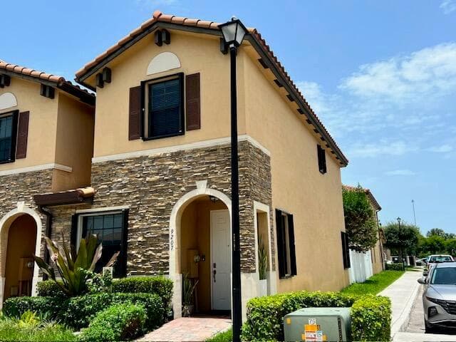 Townhouse at 9207 W 33rd Lane, Hialeah FL 33018