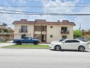 Condominium at 1008 NW 45th Ave # 12, Miami FL 33126